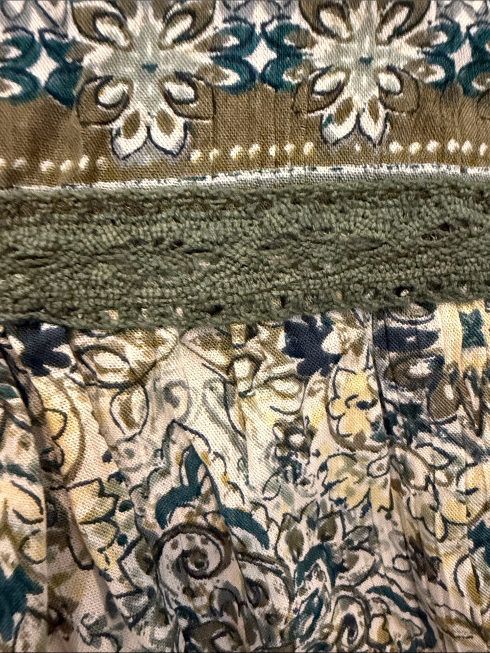 Angie Maxi Dress knotted cut out damask - Picture 8 of 16